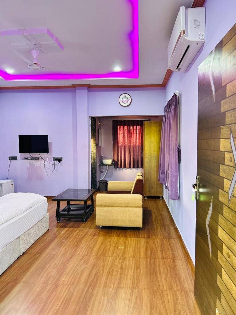 Vrundavan Home Stay And Village Resort Kevadia Exterior photo
